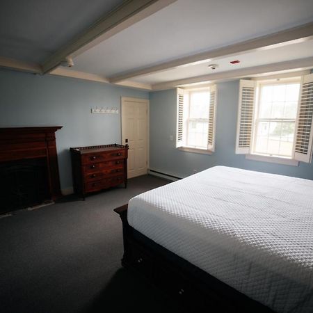 The General Stanton Inn ชาร์ลสทาวน์ ภายนอก รูปภาพ