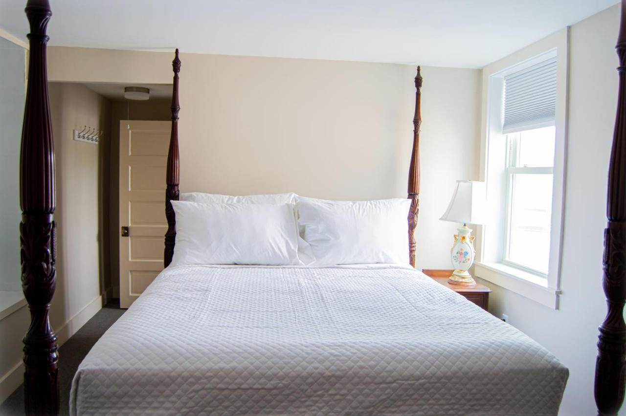 The General Stanton Inn ชาร์ลสทาวน์ ภายนอก รูปภาพ
