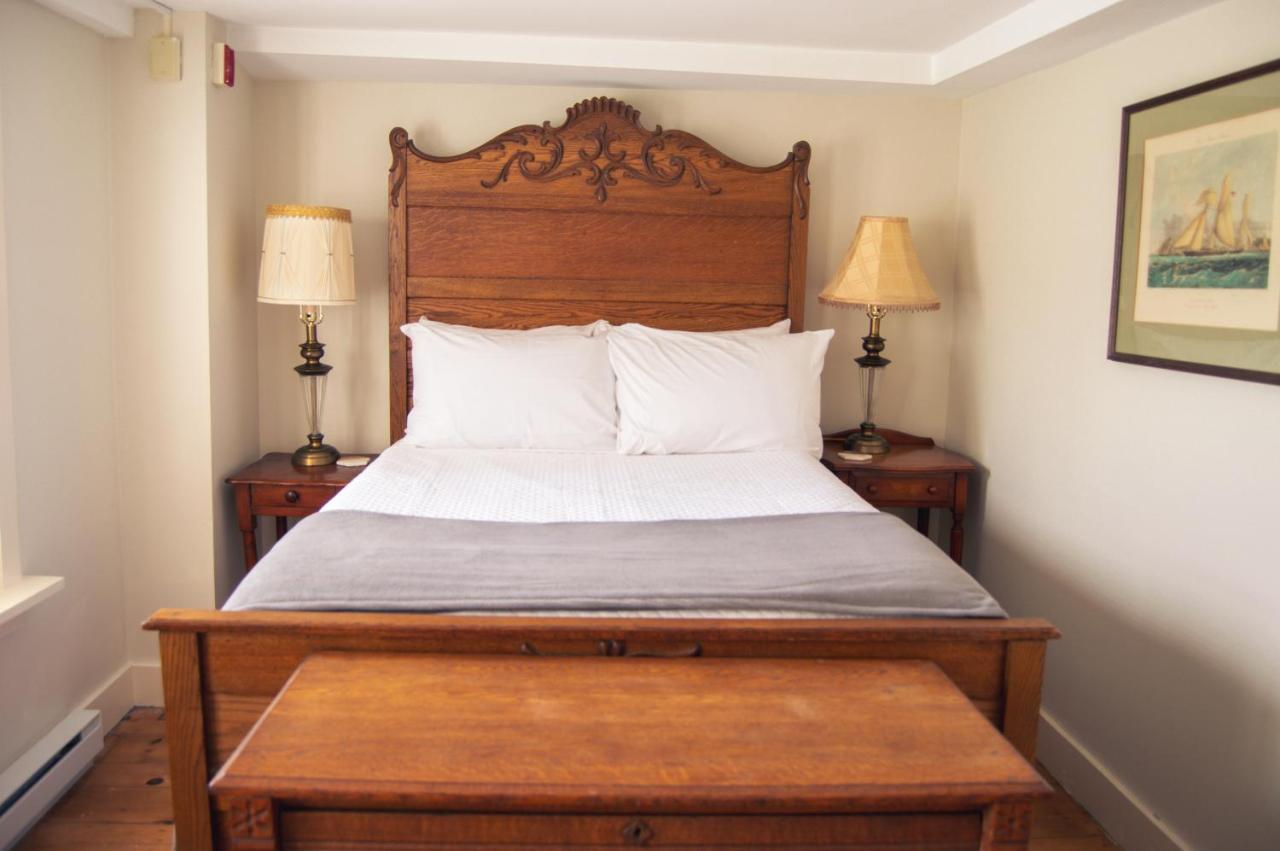 The General Stanton Inn ชาร์ลสทาวน์ ภายนอก รูปภาพ